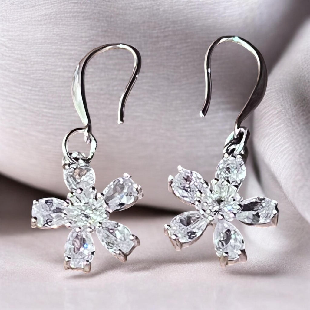 Hypoallergenic Lightweight Sterling Silver Earrings with Copper alloy Zircon